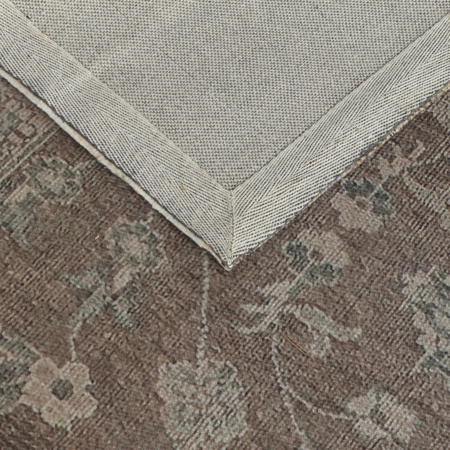 Lior - Area Rug