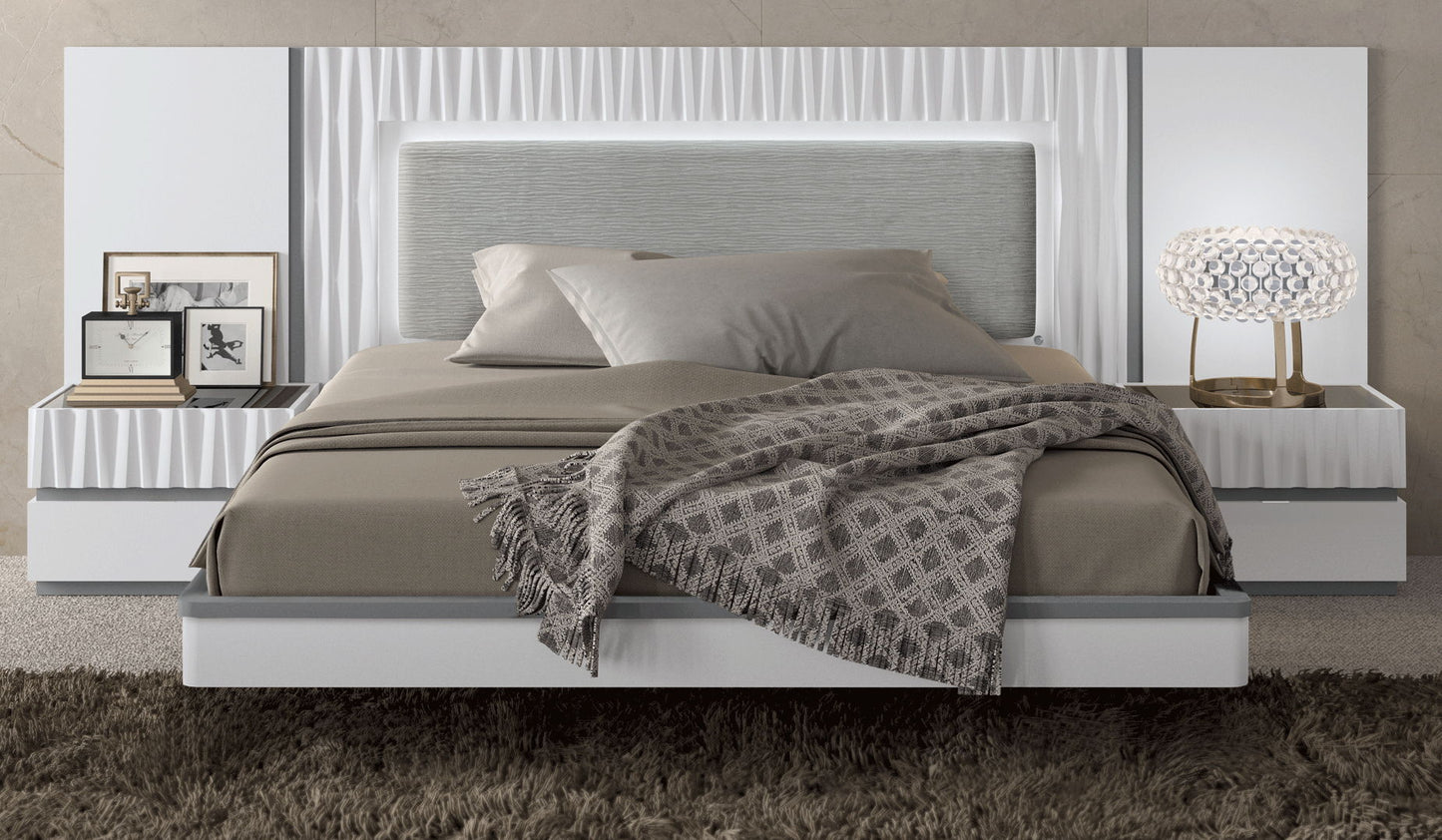 Marina - Bed
