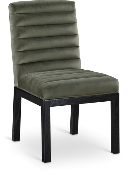 Evelyn - Dining Chair With Black Legs