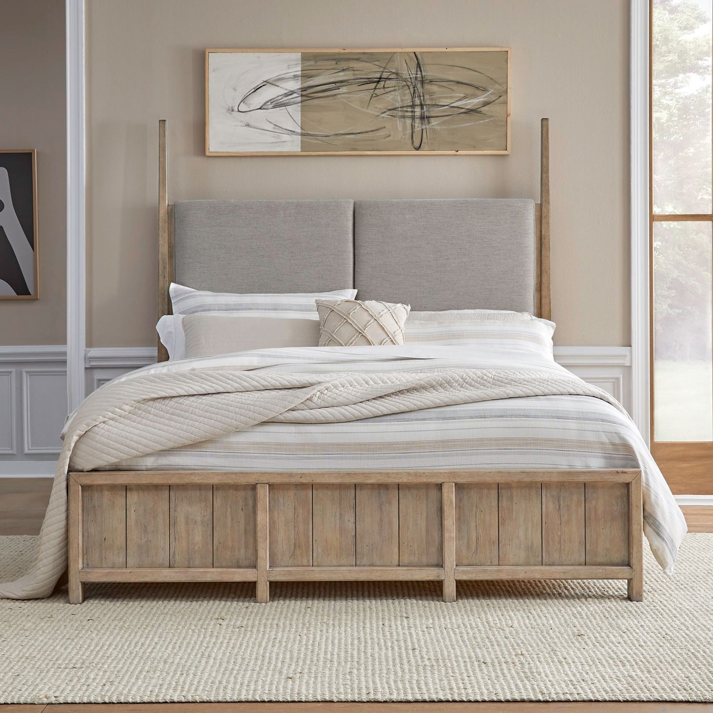 Proximity Place - Poster Bed
