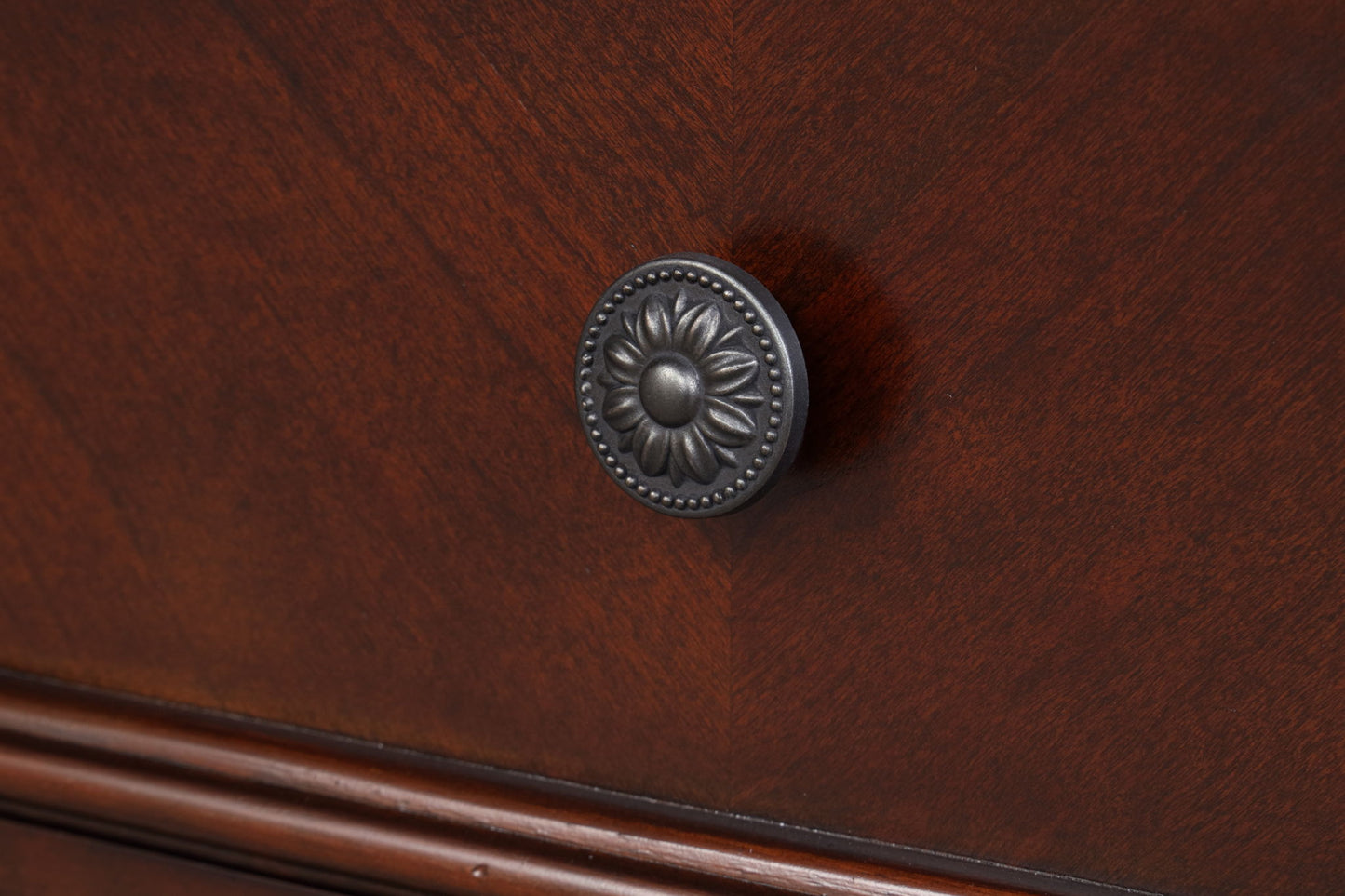 Lyndon - 3 Drawer Media Chest - Cherry