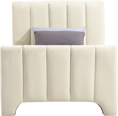 Camila - Bed