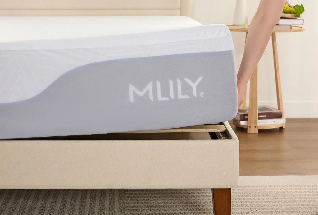 MLILY Polyester Knit - Waterproof Mattress Protector
