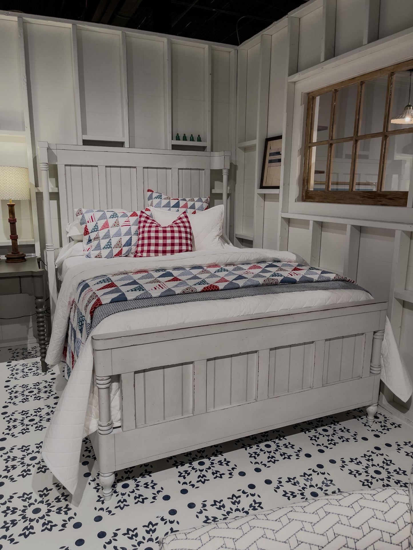 Vintage Market - Dresser