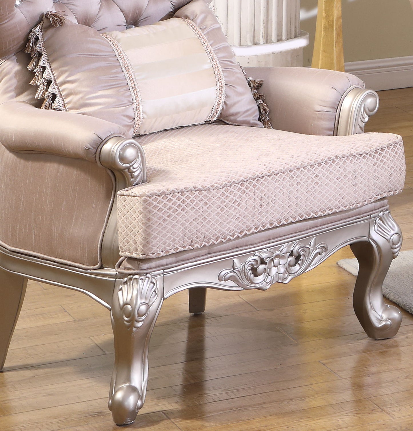 Daisy - Arm Chair - Beige