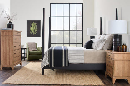 Today's Traditions - Complete Upholstered Bed