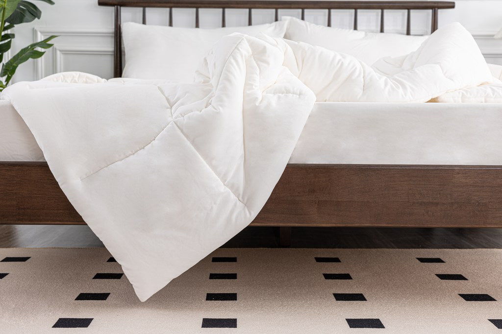 MLILY Soft Washed Down Alternative Comforter Set