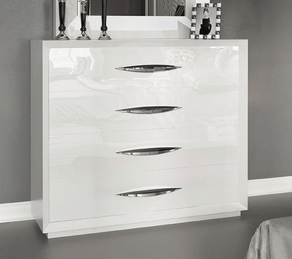 Carmen - Dresser