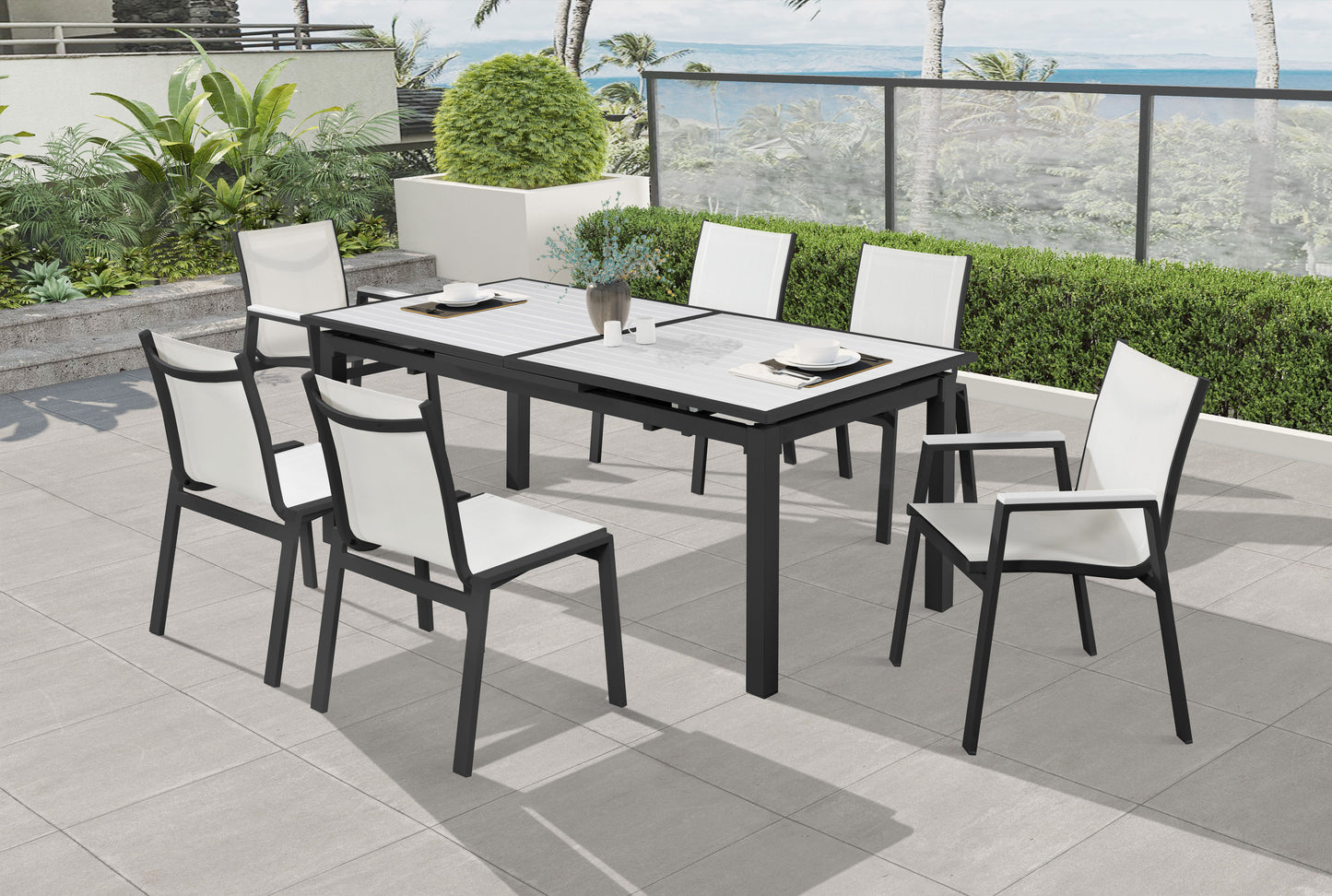 Nizuc - Outdoor Patio Extendable Dining Table