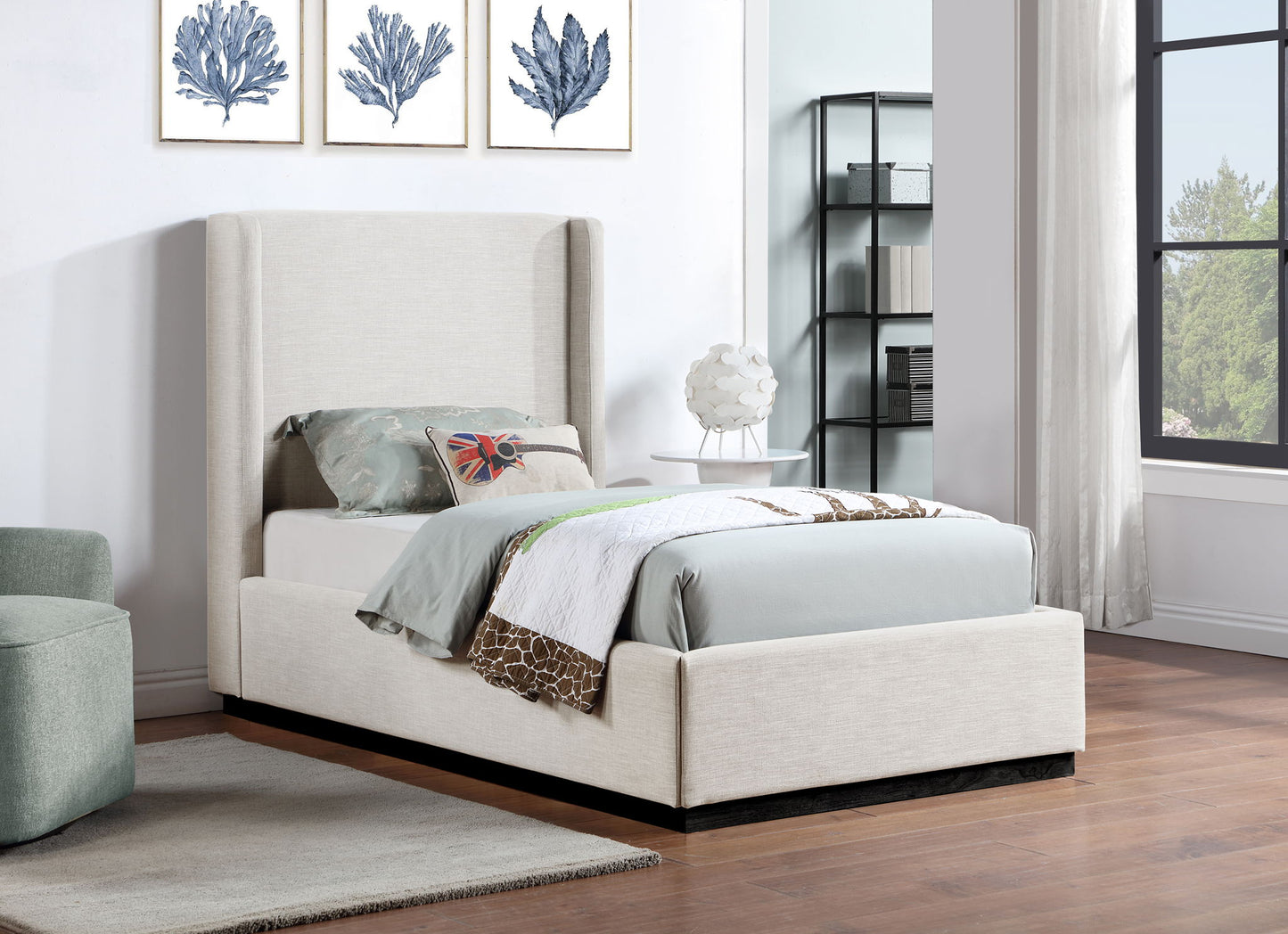 Flynn - Bed