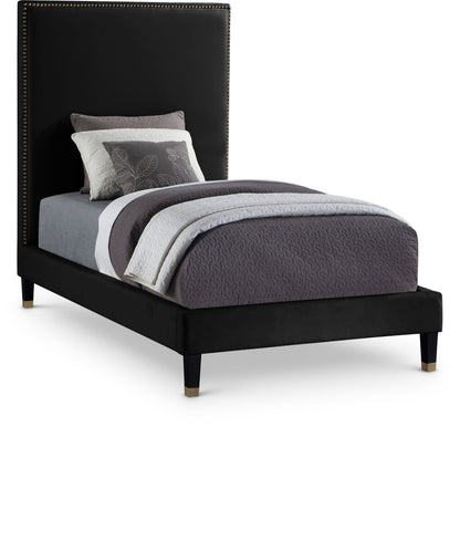 Harlie - Bed