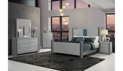 Logan - 5 Piece Queen Bedroom Set With LED And Speakers - Silver