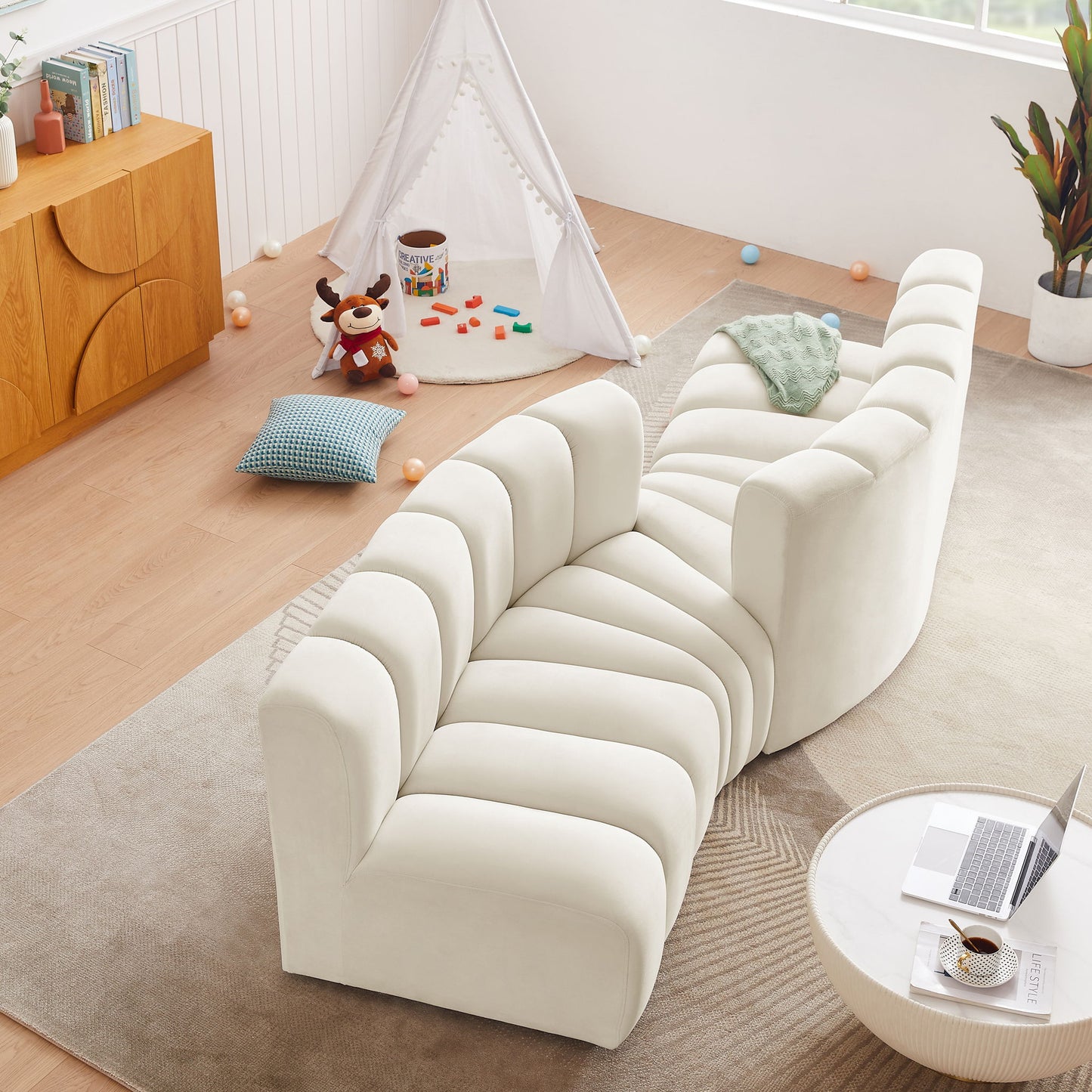 Arc - Velvet 4 Piece Sofa