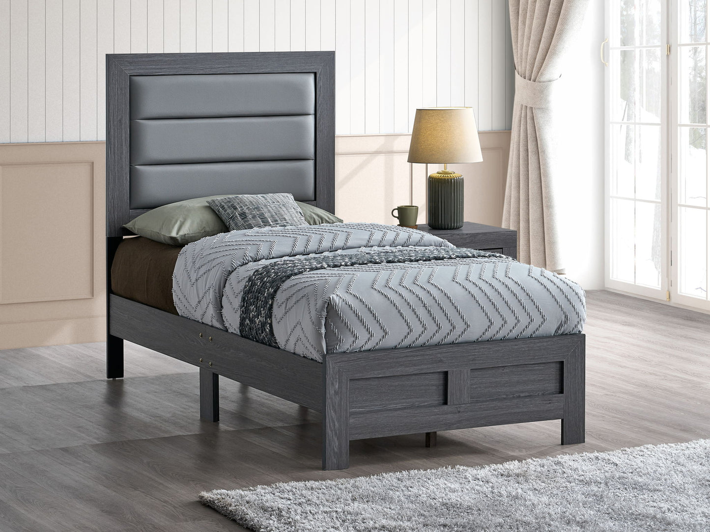 Glory Furniture - Plano - Upholstered Bed