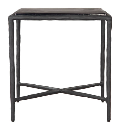 Cloe - Table