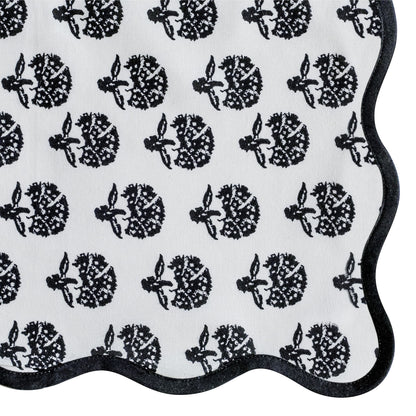 Crissy - Cotton Canvas Printed Napkins (Set of 4) - Black Vintage Floral