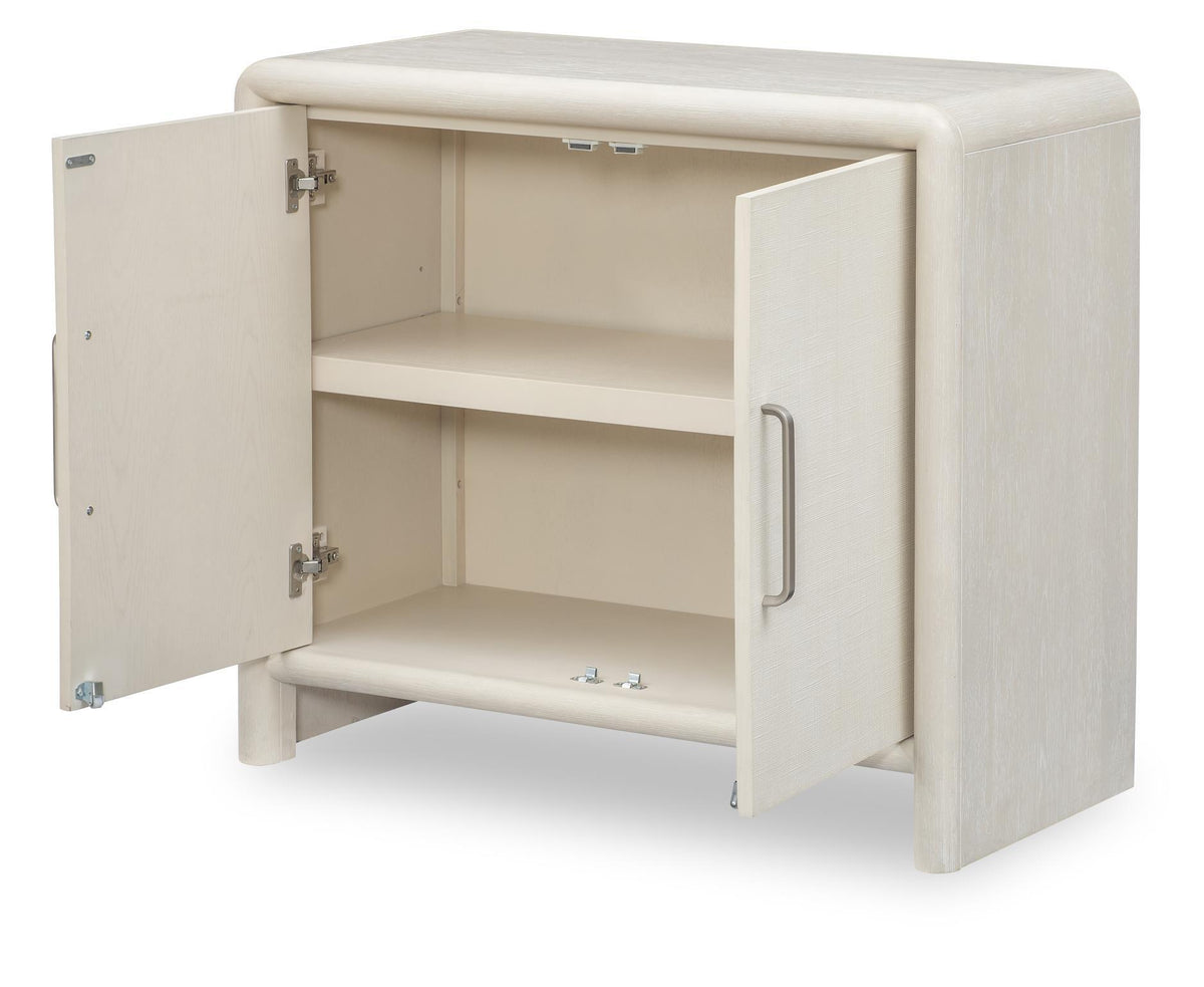 Maren - Door Chest