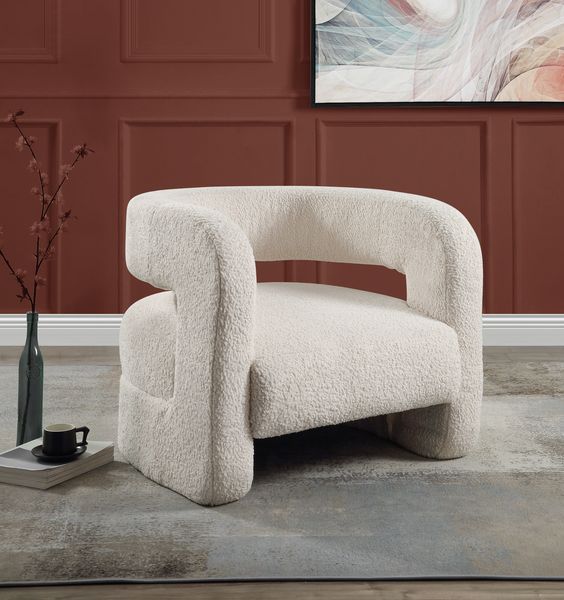 Yitua - Accent Chair - White Teddy Sherpa