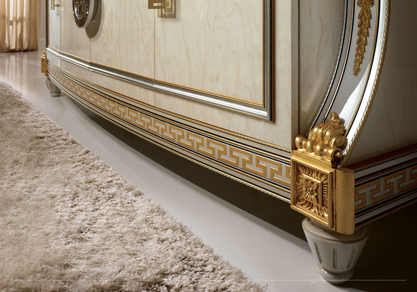 Liberty - 3 Door China - Beige