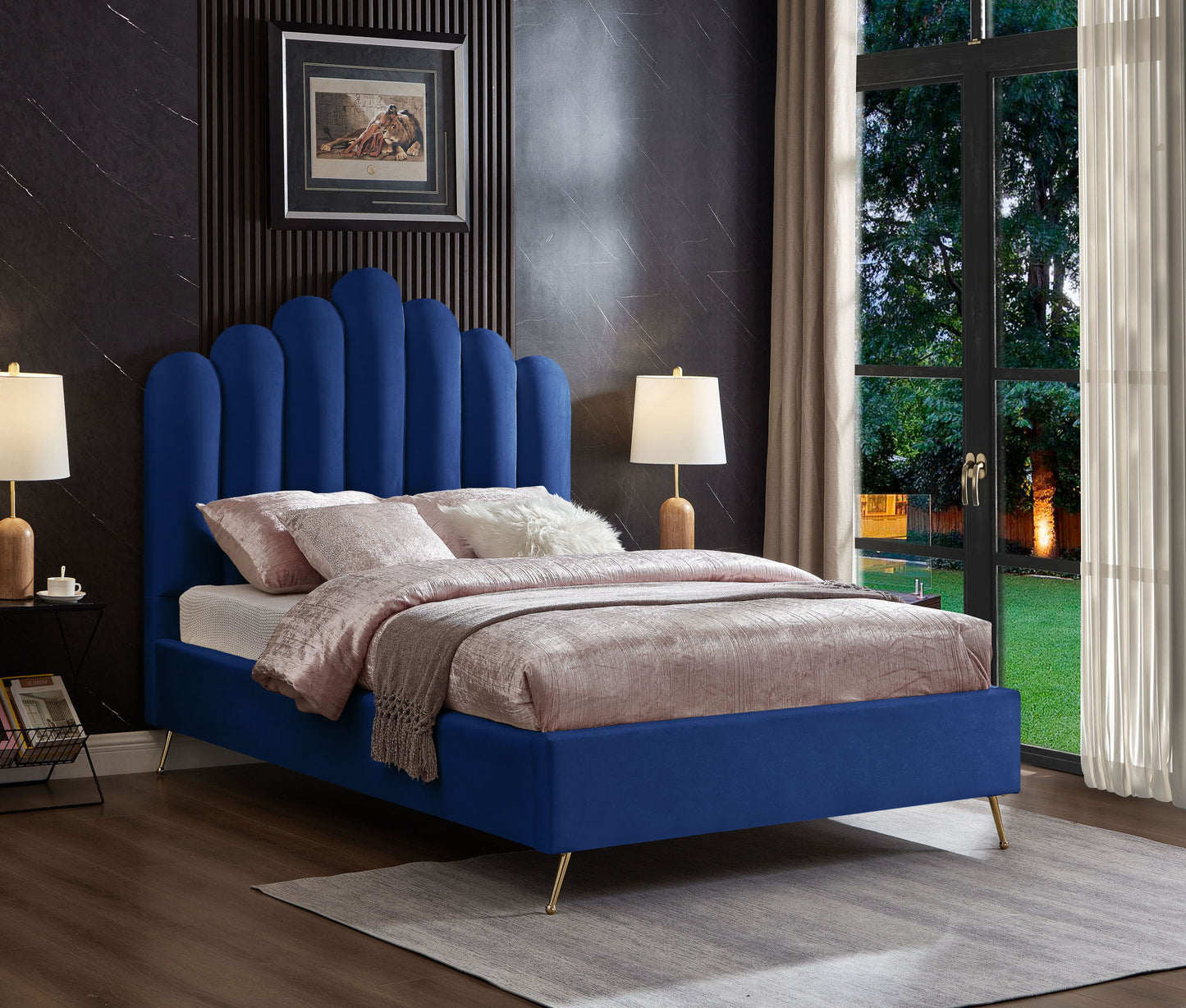 Lily - Bed