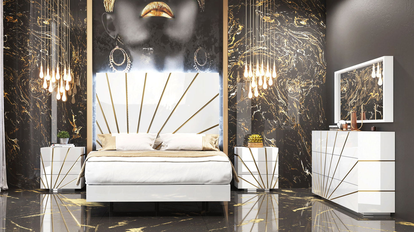 Oro - Bed With Light