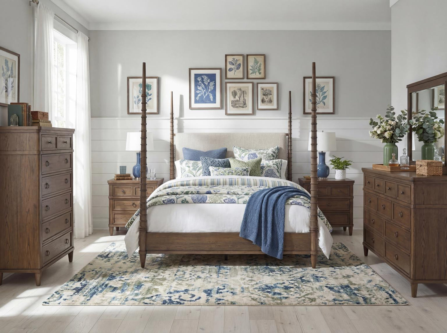Seraphina - Dresser
